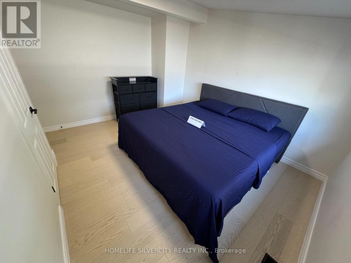 7413 JORDAN AVENUE, Niagara Falls (Oldfield), Ontario, L2G5N3