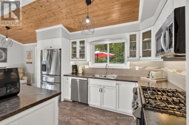 206 LAKEWOOD PARK ROAD Huntsville (Chaffey) Ontario photo 16