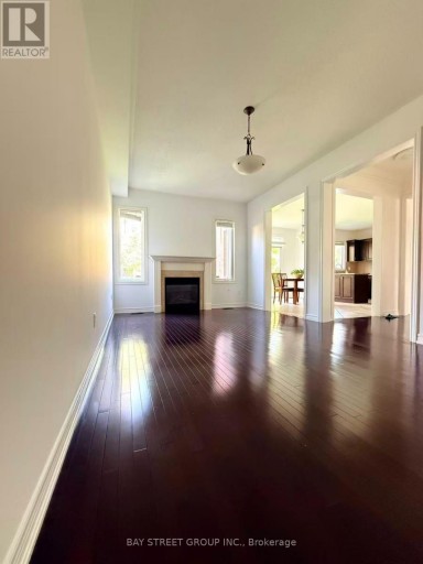 146 IVY GLEN DRIVE, Vaughan (Patterson), Ontario, L6A0P1