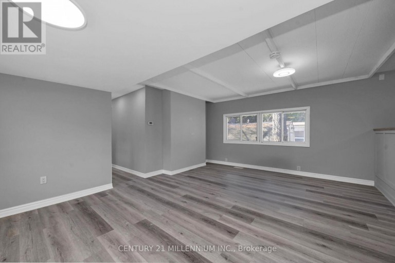 17 CEDAR LANE, Erin, Ontario, N0B1T0
