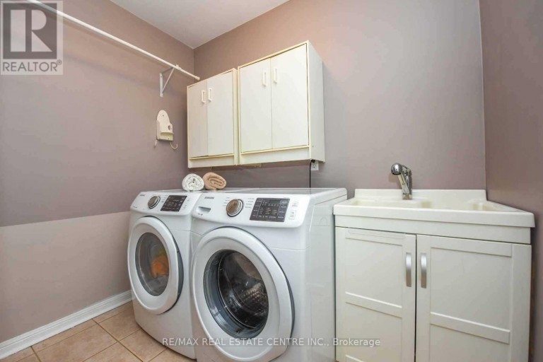 764 AVOCADO CRESCENT, Mississauga (Meadowvale Village), Ontario, L5W1H4