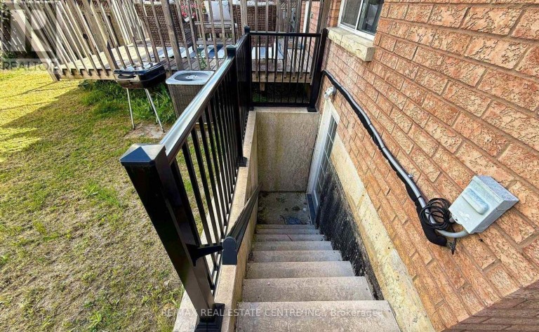 764 AVOCADO CRESCENT, Mississauga (Meadowvale Village), Ontario, L5W1H4