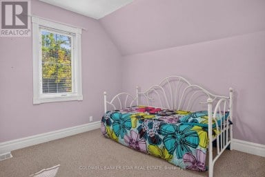 137 ST GEORGE STREET St. Thomas Ontario photo 34