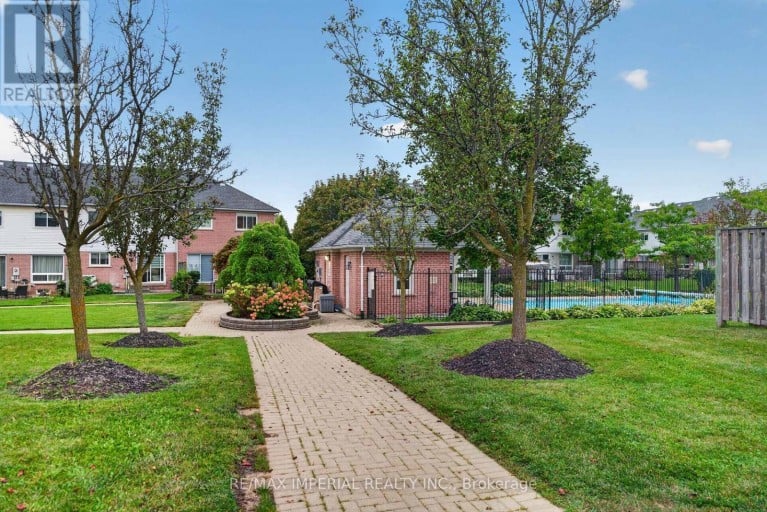 26A - 5205 GLEN ERIN DRIVE, Mississauga (Central Erin Mills), Ontario, L5M5N6