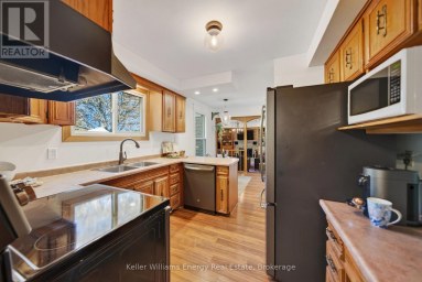 28 BRIARWOOD CRESCENT Belleville (Belleville Ward) Ontario photo 16