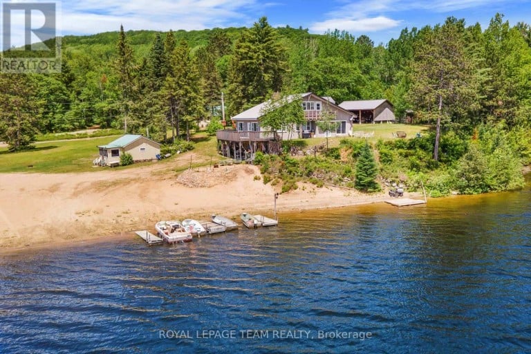 682 Long Lake Road, Madawaska Valley, Ontario (id X13879744)