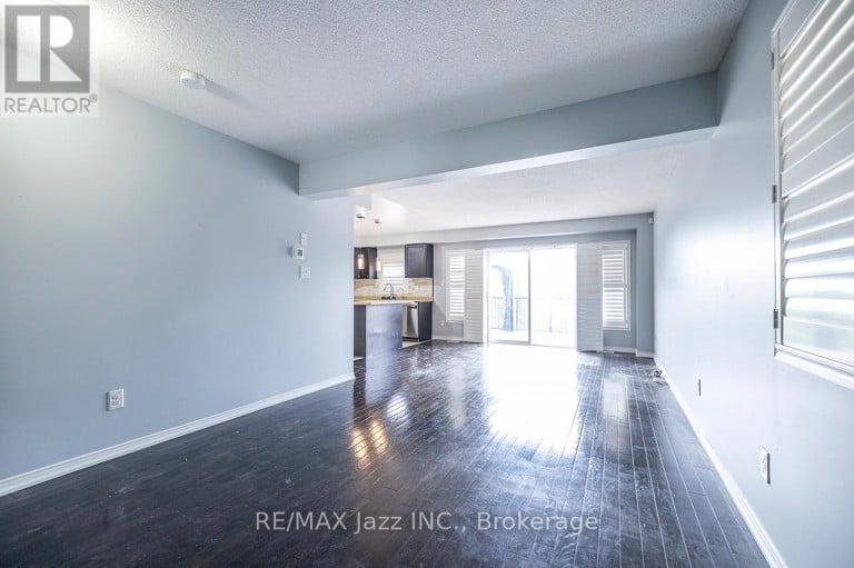 30 LLOYDMINSTER AVENUE, Ajax (Central East), Ontario, L1Z0N8