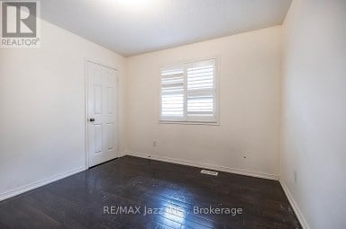 30 LLOYDMINSTER AVENUE Ajax (Central East) Ontario photo 24