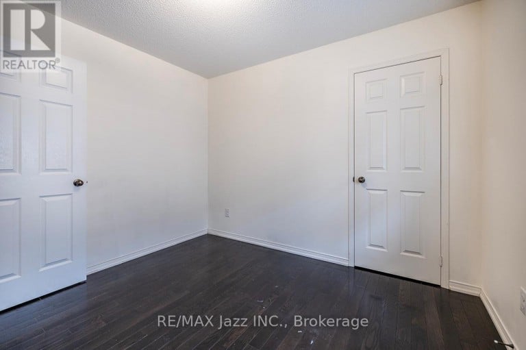 30 LLOYDMINSTER AVENUE, Ajax (Central East), Ontario, L1Z0N8