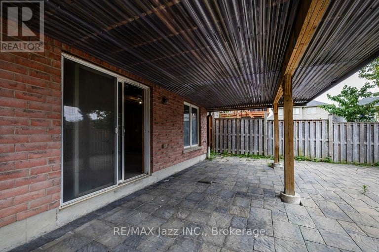 30 LLOYDMINSTER AVENUE, Ajax (Central East), Ontario, L1Z0N8