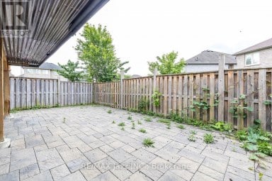 30 LLOYDMINSTER AVENUE Ajax (Central East) Ontario photo 47