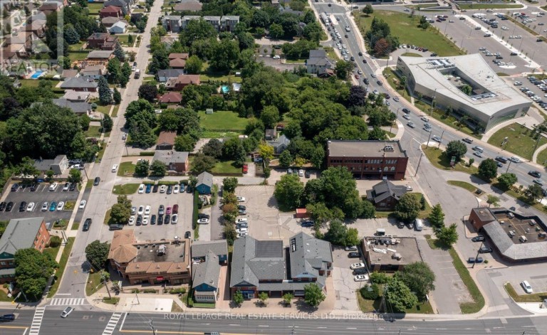 10055 KEELE STREET, Vaughan (Maple), Ontario, L6A1G3
