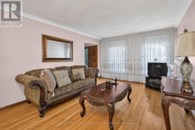 355 GLEN PARK AVENUE Toronto (Yorkdale-Glen Park) Ontario photo 6