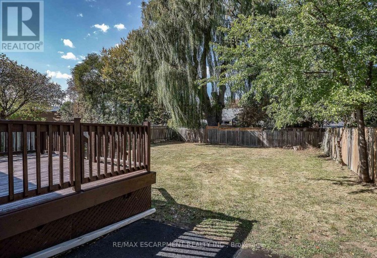 788 UPPER GAGE AVENUE, Hamilton (Macassa), Ontario, L8V4K4