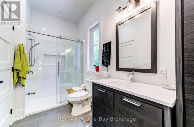 95 SPRUCE STREET Tiny Ontario photo 32