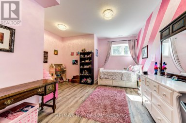 95 SPRUCE STREET Tiny Ontario photo 38