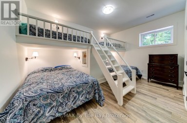 95 SPRUCE STREET Tiny Ontario photo 41