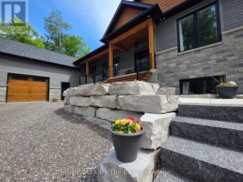 95 SPRUCE STREET Tiny Ontario photo 9