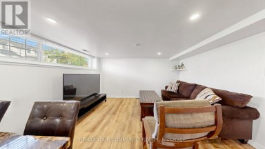 487 HOUNSLOW AVENUE Toronto (Willowdale West) Ontario photo 30