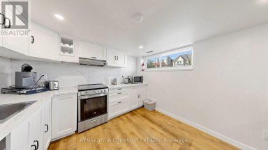 487 HOUNSLOW AVENUE Toronto (Willowdale West) Ontario photo 36
