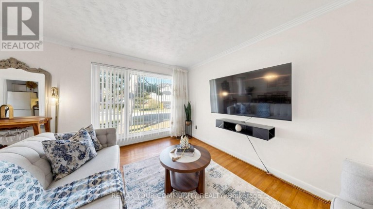487 HOUNSLOW AVENUE, Toronto (Willowdale West), Ontario, M2R1J1