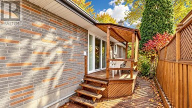 487 HOUNSLOW AVENUE Toronto (Willowdale West) Ontario photo 50