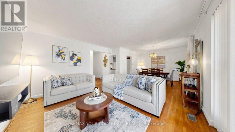 487 HOUNSLOW AVENUE, Toronto (Willowdale West), Ontario, M2R1J1