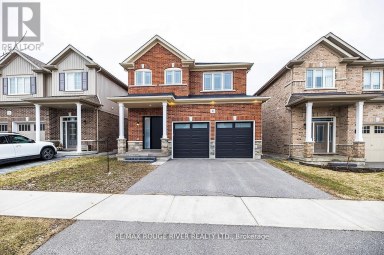 10 MOSES CRESCENT Clarington (Bowmanville) Ontario photo 1