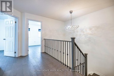 10 MOSES CRESCENT Clarington (Bowmanville) Ontario photo 29