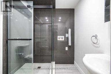 10 MOSES CRESCENT Clarington (Bowmanville) Ontario photo 40