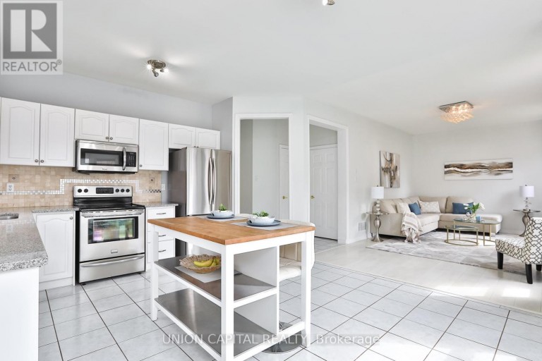 81 TEN OAKS BOULEVARD, Vaughan (Patterson), Ontario, L4K5G3