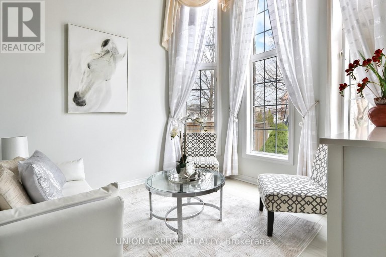 81 TEN OAKS BOULEVARD, Vaughan (Patterson), Ontario, L4K5G3