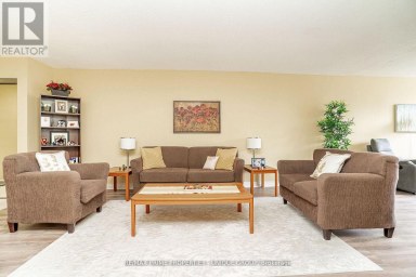209 - 33 WELDRICK ROAD E Richmond Hill (Observatory) Ontario photo 11
