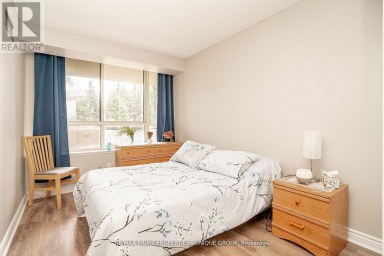 209 - 33 WELDRICK ROAD E Richmond Hill (Observatory) Ontario photo 22