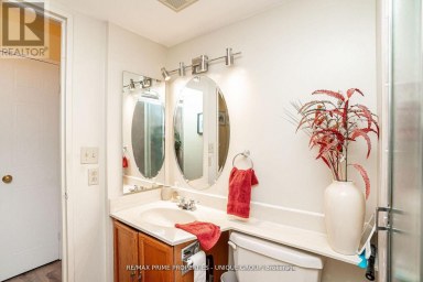 209 - 33 WELDRICK ROAD E Richmond Hill (Observatory) Ontario photo 25
