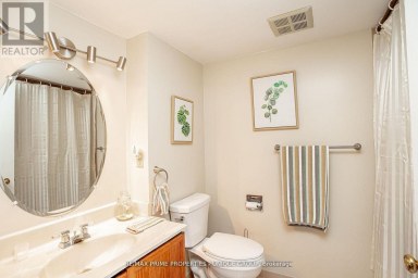 209 - 33 WELDRICK ROAD E Richmond Hill (Observatory) Ontario photo 28