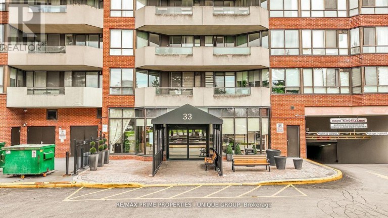 209 - 33 WELDRICK ROAD E, Richmond Hill (Observatory), Ontario, L4C8W4
