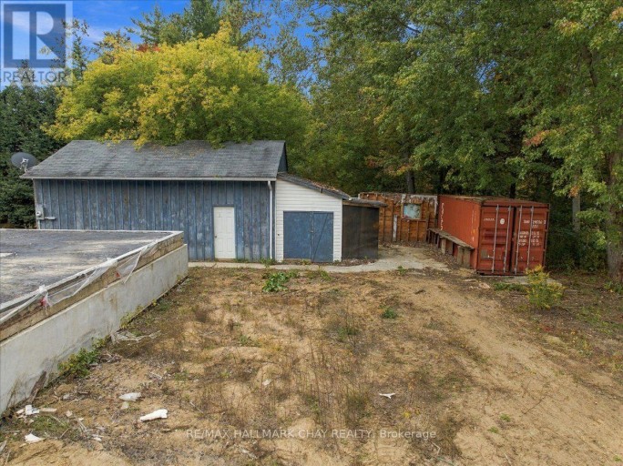 8240 MAIN STREET, Adjala-Tosorontio (Lisle), Ontario, L0M1M0