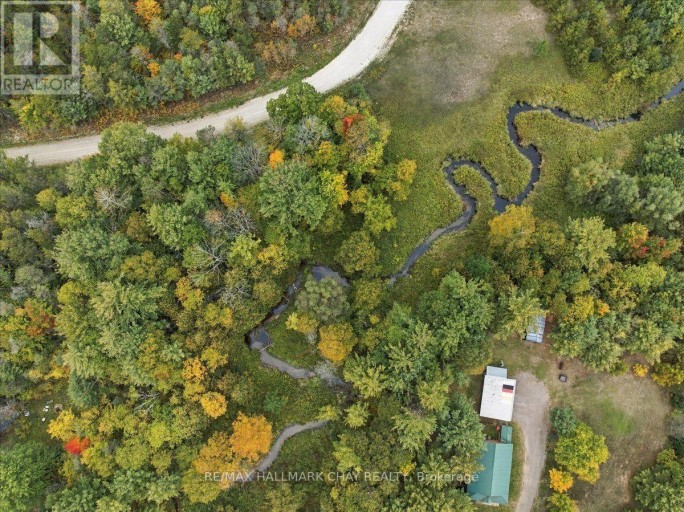 8240 MAIN STREET, Adjala-Tosorontio (Lisle), Ontario, L0M1M0