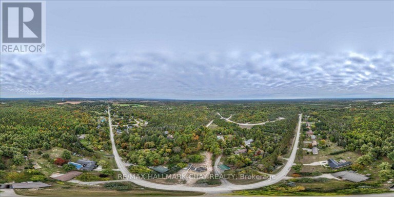 8240 MAIN STREET, Adjala-Tosorontio (Lisle), Ontario, L0M1M0