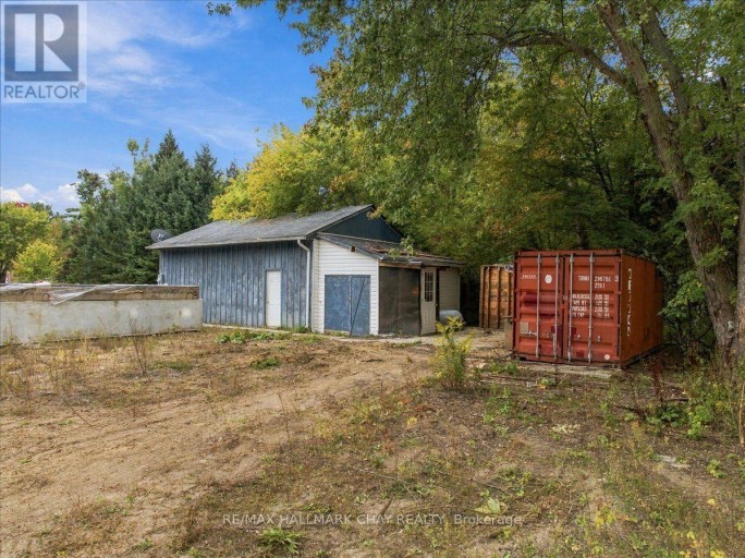 8240 MAIN STREET, Adjala-Tosorontio (Lisle), Ontario, L0M1M0