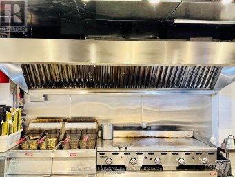 47 LAKESHORE ROAD E Mississauga (Port Credit) Ontario photo 2