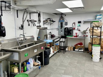 47 LAKESHORE ROAD E Mississauga (Port Credit) Ontario photo 6