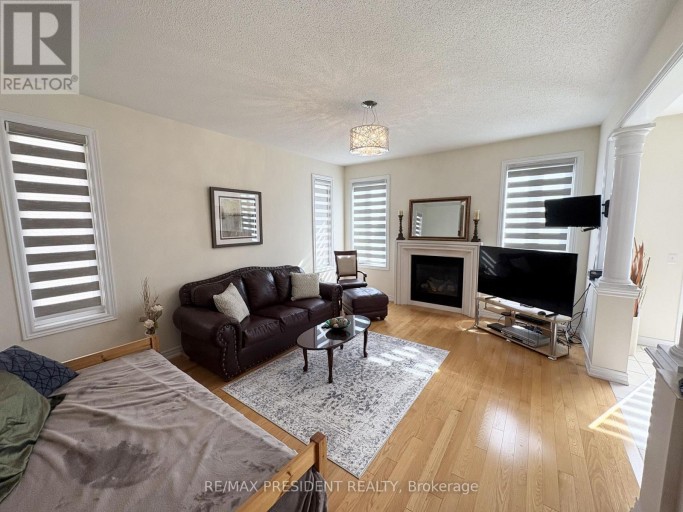 7 WELLPARK WAY, Brampton (Bram East), Ontario, L6P3Z6