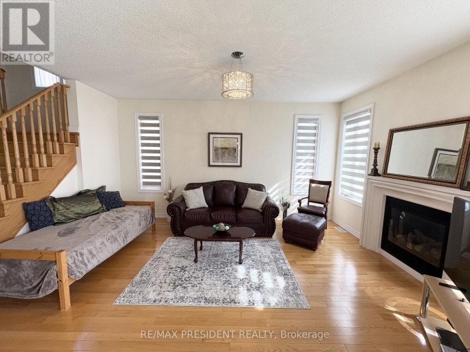 7 WELLPARK WAY, Brampton (Bram East), Ontario, L6P3Z6