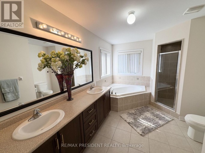 7 WELLPARK WAY, Brampton (Bram East), Ontario, L6P3Z6