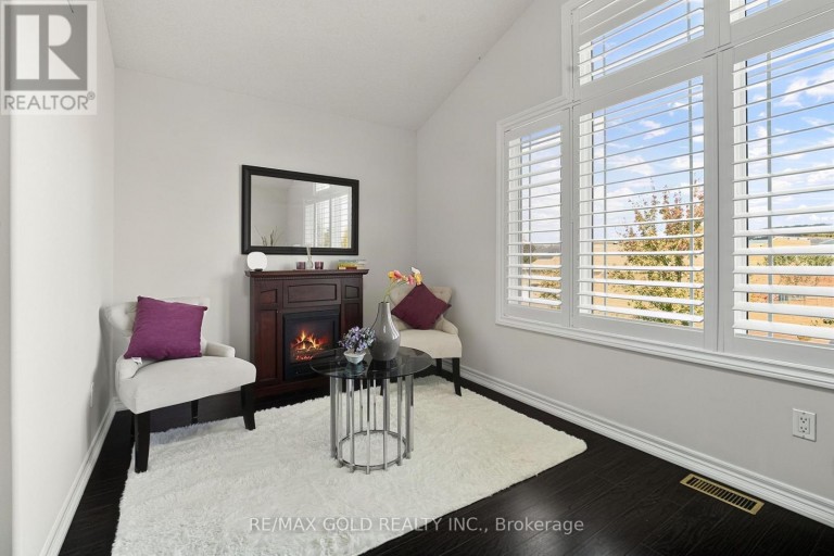 8596 MILOMIR STREET, Niagara Falls (Forestview), Ontario, L2H0B7