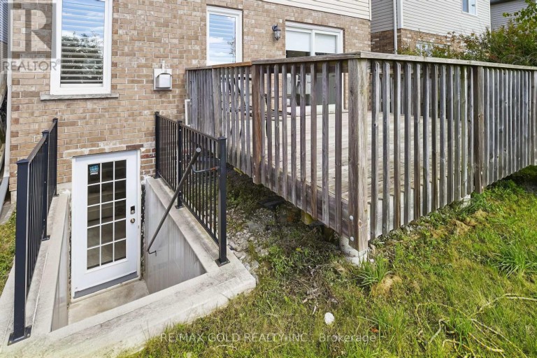 8596 MILOMIR STREET, Niagara Falls (Forestview), Ontario, L2H0B7
