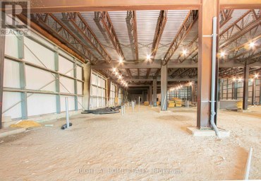 2479 BONDER ROAD London South (South U) Ontario photo 13