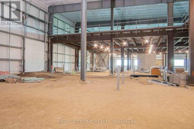 2479 BONDER ROAD London South (South U) Ontario photo 18